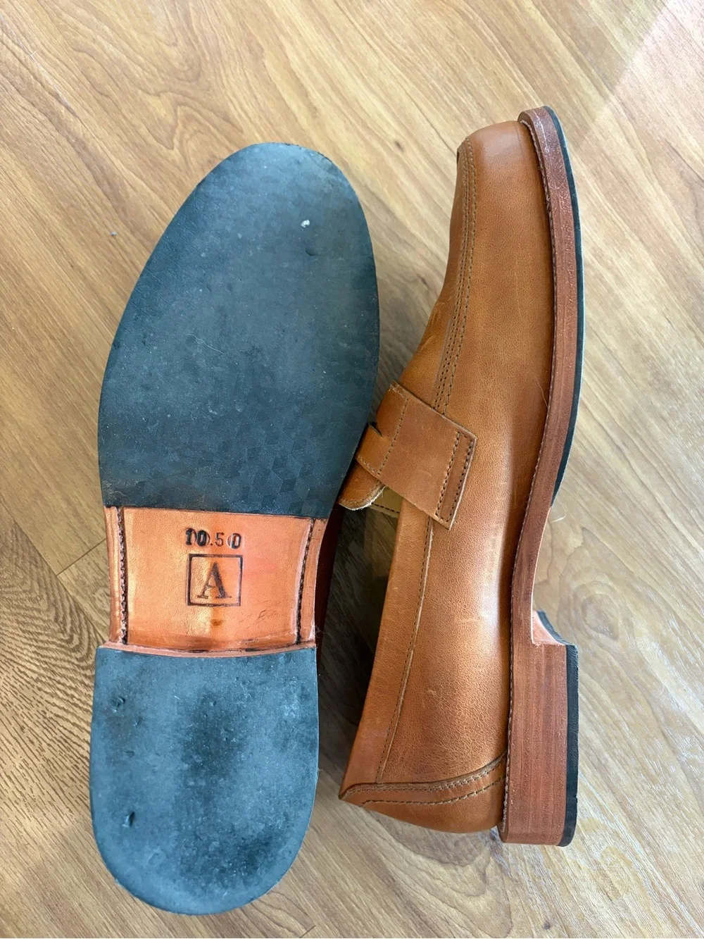 Adelante tan leather